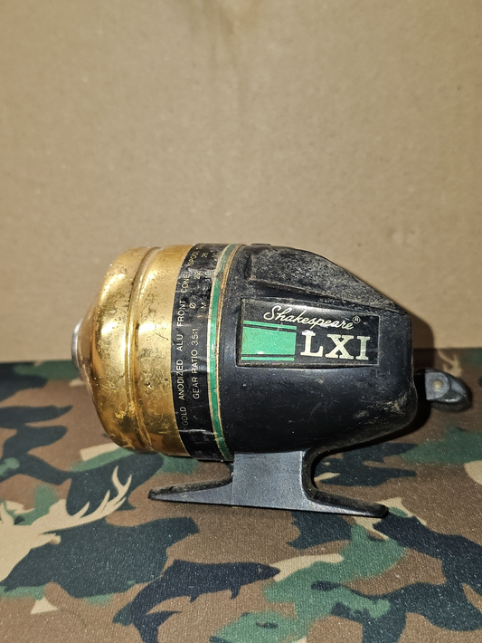 Shakespeare LXI Spincast Reel